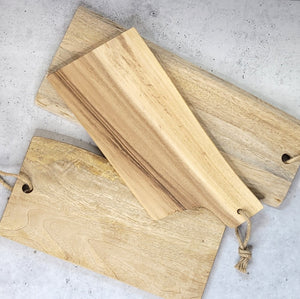 ACACIA WOOD CUTTING BOARD